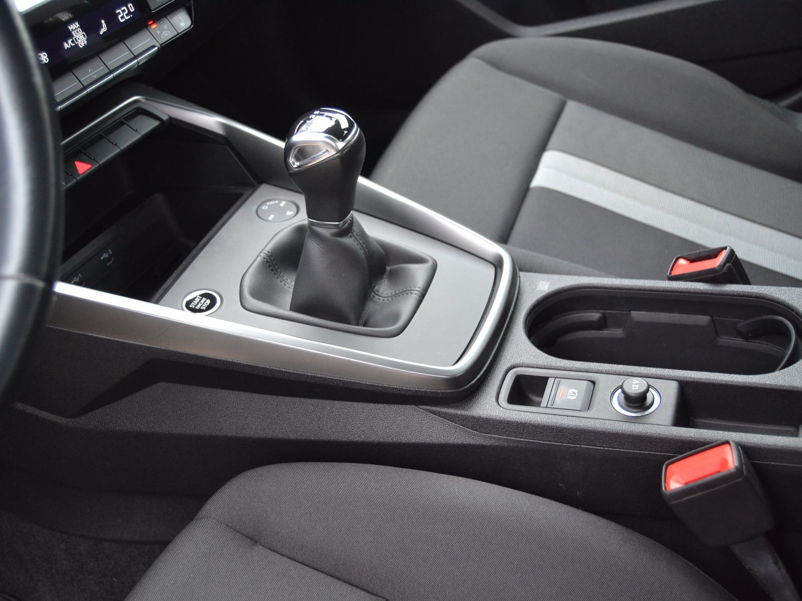 A3 Sportback 35 TFSI Advanced LED/NAVI+VZE/ACC/A