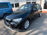 BMW X1 sDrive 18i /99€mtl./AHK/SH/PDC/Automatik - BMW: 1.9