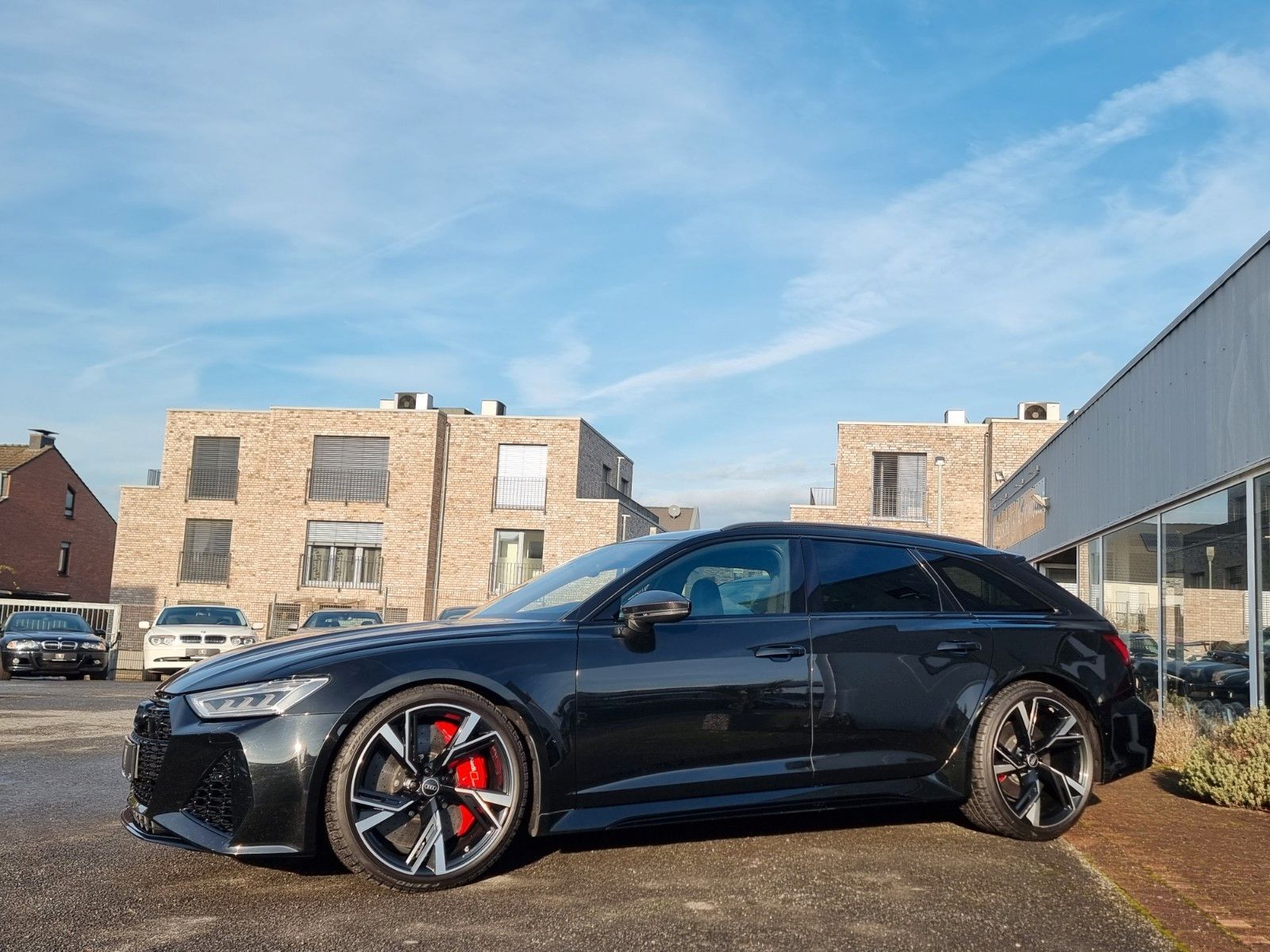 Fahrzeugabbildung Audi RS6/Dynamik Plus/Keramik/Sportabgas/RS-Fahrwerk