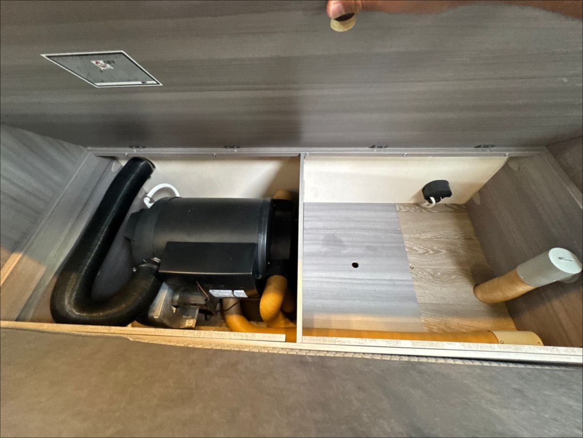 Fahrzeugabbildung Hobby T 65 HKM OPTIMA ON TOUR IC-LINE MAXXAIR BEARLOCK