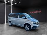 Volkswagen T6.1 Caravelle Comfort./LED/Kamera/AHK/7 Sitzer - Gebrauchtwagen in Lüneburg