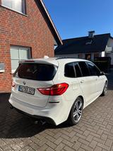 BMW 220 Gran Tourer xDrive *M Sportpaket-7 Sitze-HUD - BMW 220 Gran Tourer: 7 Sitzer