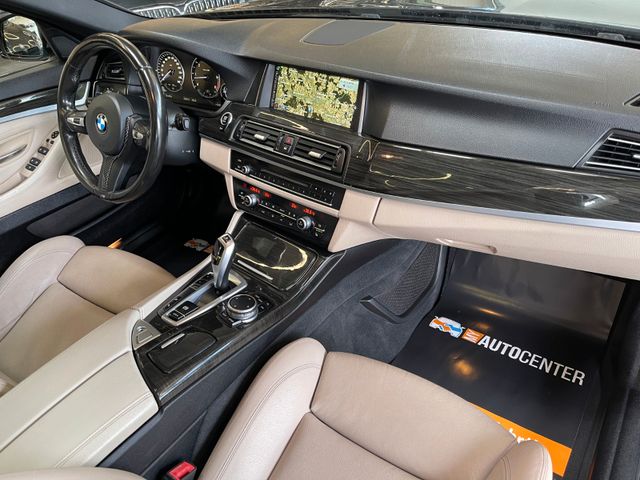BMW 530 d xDrive *M-PAKET*HUD*AHK*BI-XENON*PANO*STHZ