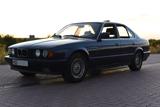 BMW 535i e34 2.Hand unverbastelt 1. Motor Schalter - BMW 535 in Wiesbaden