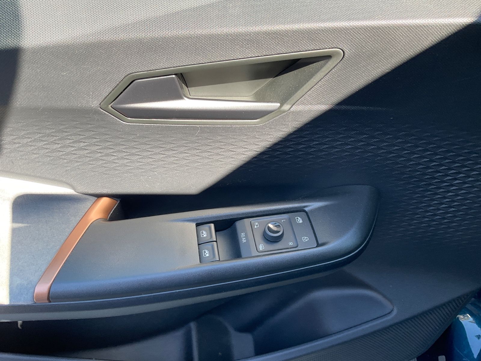 Fahrzeugabbildung CUPRA Born 58 kWh 150 kW,Kamera,Navi,Sitzheizung,Carpl