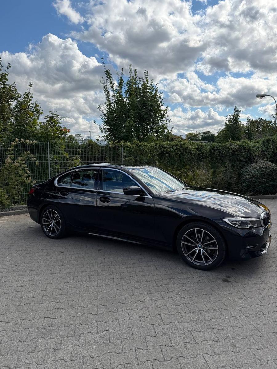BMW 318 i Sport Line Garantie bis 05/2028, TÜV NEUE, миниатюра 2