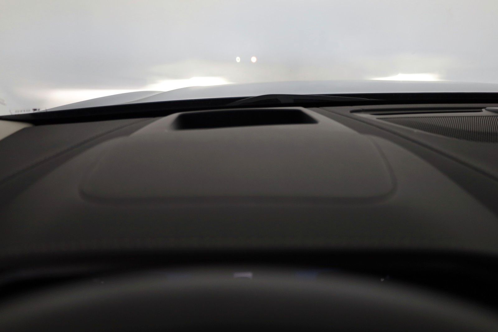 Fahrzeugabbildung Volvo V90 CC Ultimate AWD PanDach,HUD,ACC,Harman/K,AHK