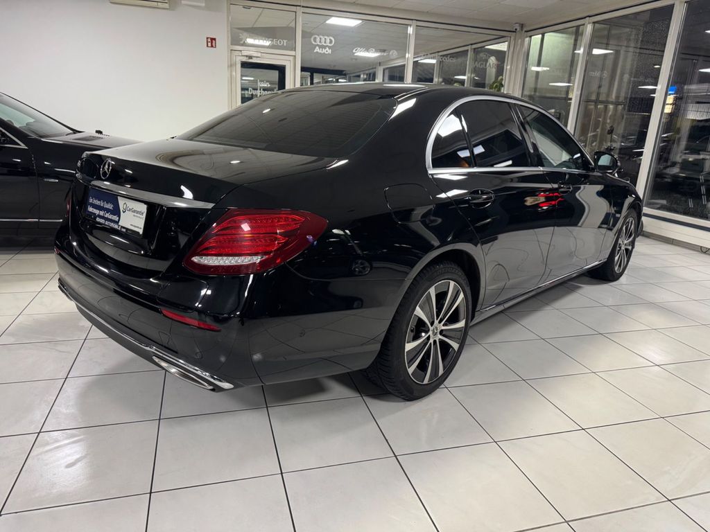 MERCEDES-BENZ E 300 e Avantgarde/2.HAND/LED/CAM/NAVI/SHZ/TOP! MERCEDES-BENZ E 300 e Avantgarde/2.HAND/LED/CAM/NAVI/SHZ/TOP!