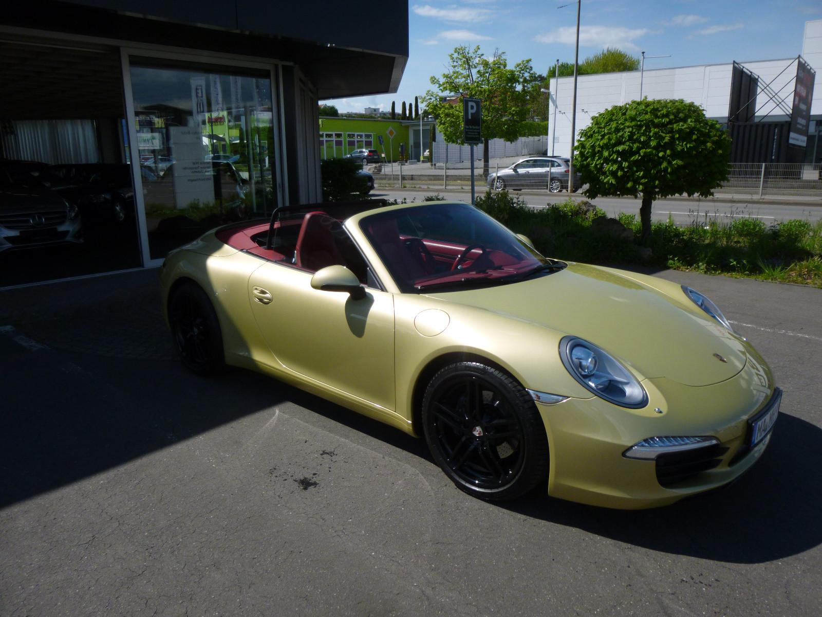 Porsche 991 Cabrio,Leder,PTS ,Klappenauspuff,Adaptives F
