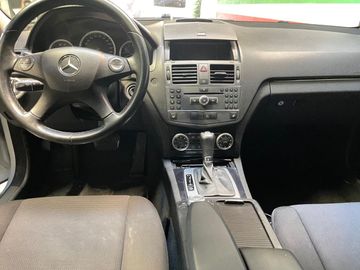 Mercedes C 180 - 11