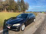BMW 530d xDrive Touring - AHK-PANO-Komfortsitze - BMW 530 aus 2011: Kombi, 530d