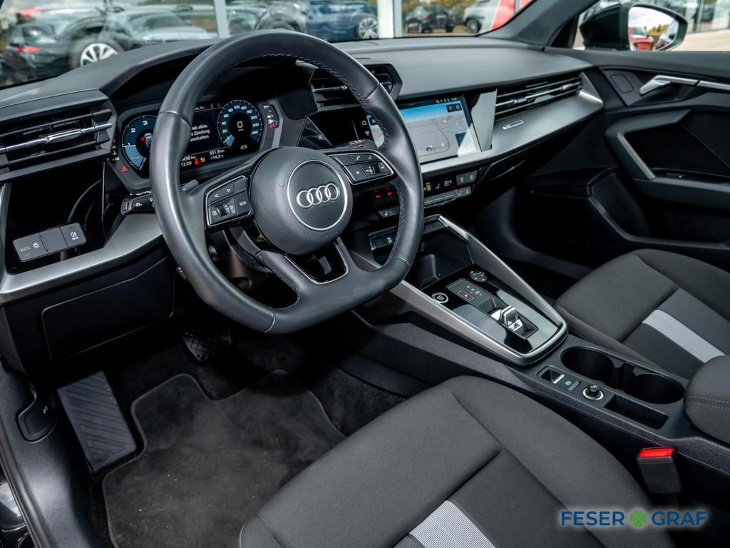 Audi A3 Sportback 35 TDI S-line S-tronic,LED,Navi+,VC