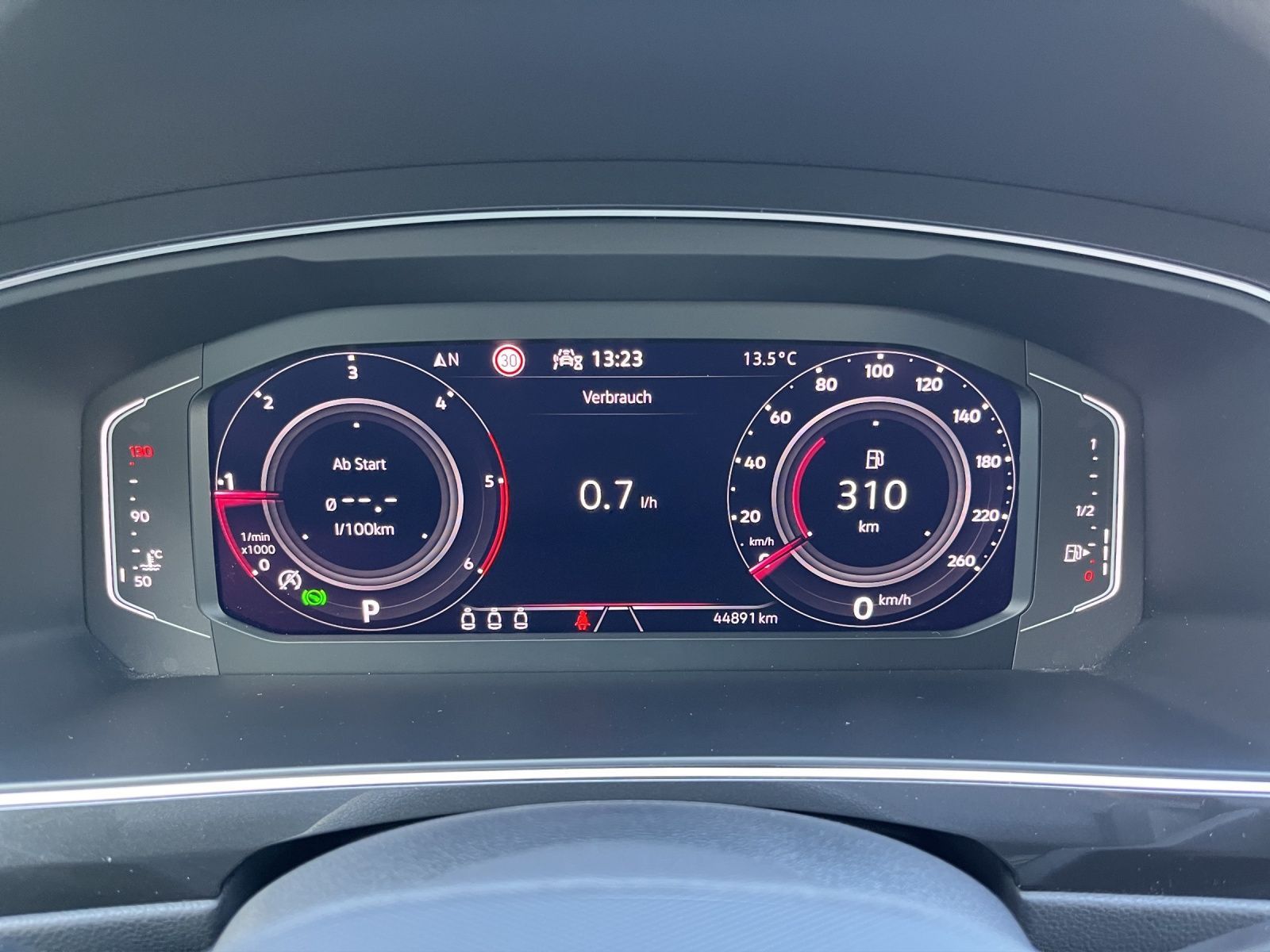 Volkswagen Tiguan - Bild 11