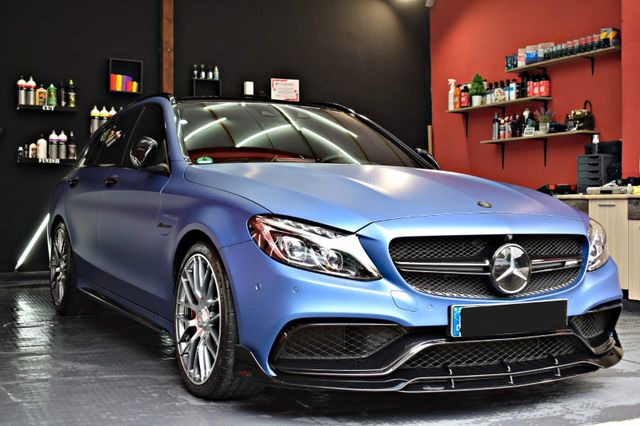 MERCEDES-BENZ C 63 S AMG 