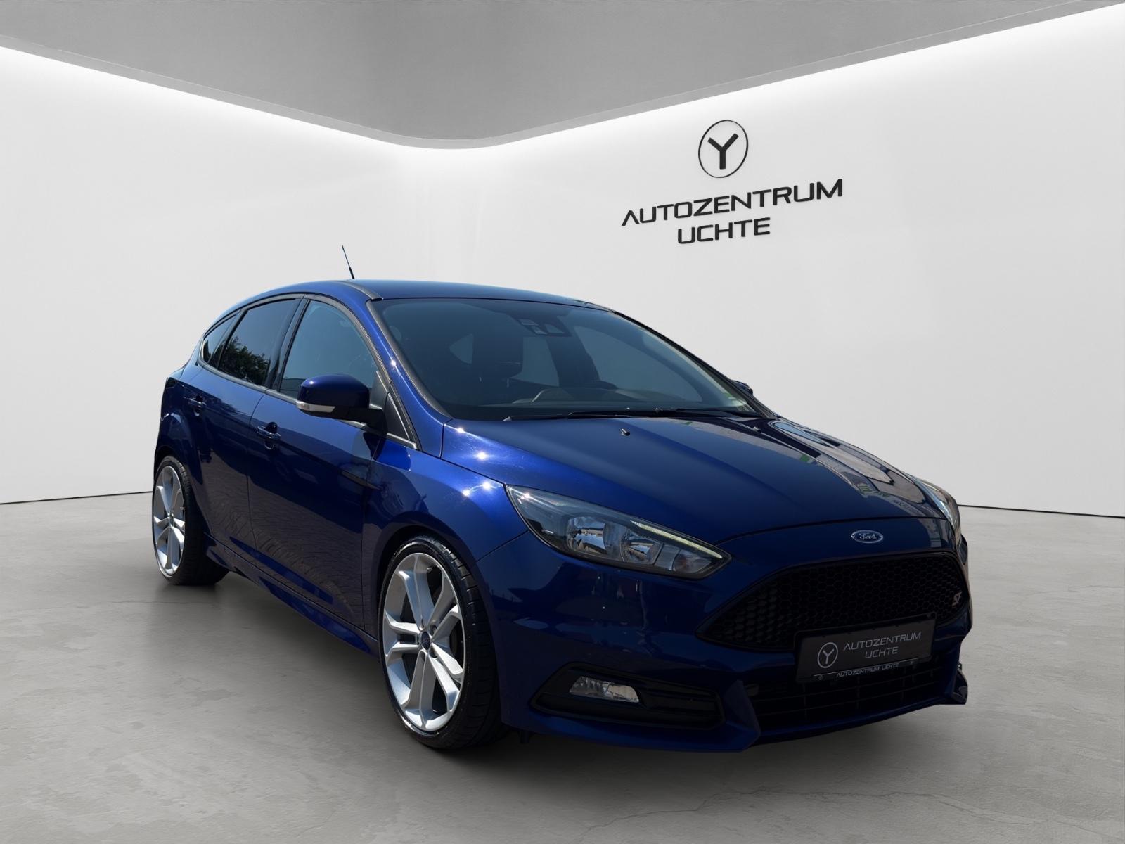 Ford Focus Lim. ST /LENKHEIZ/SITZHEIZ/NAVI/