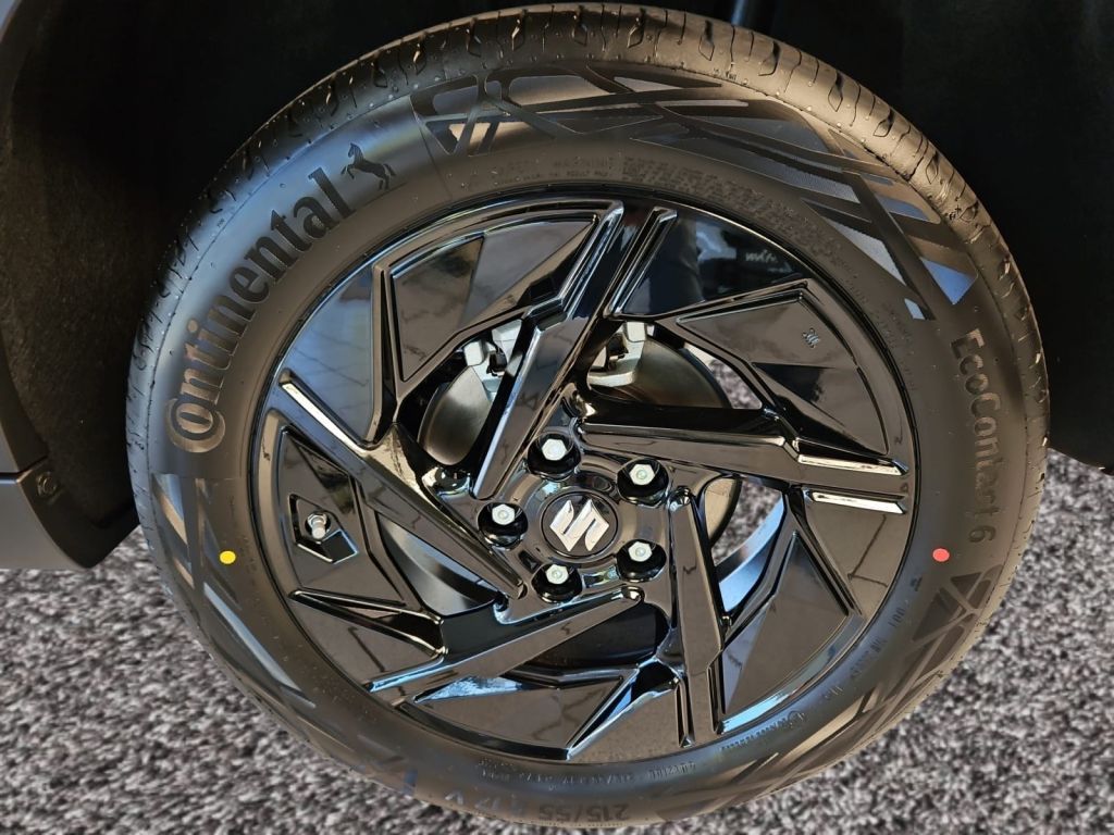Fahrzeugabbildung Suzuki Vitara 1.4 Hybrid Allrad Comfort+ X-ITE