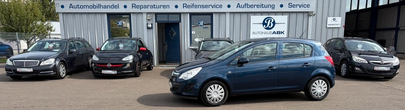 Opel Corsa D Edition - Lenkrad und Sitzheizung