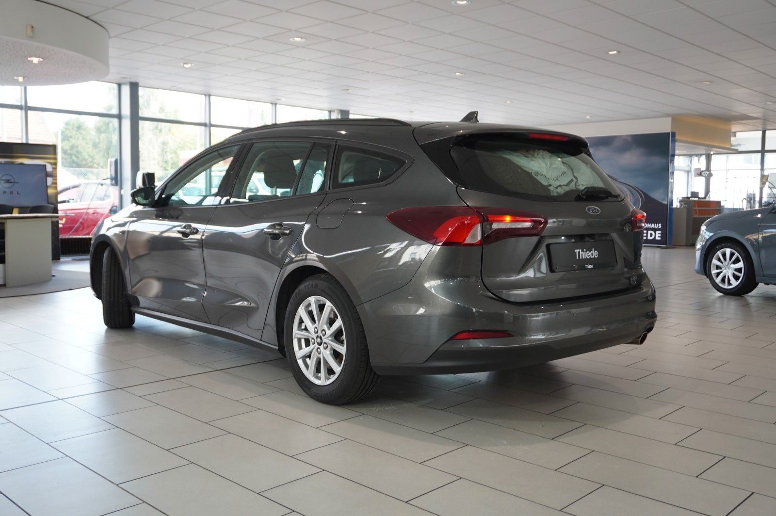 Fahrzeugabbildung Ford Focus Turnier 1.5D COOL & CONN. NAVI/LED/KAMERA