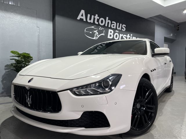 Maserati Ghibli Automatik S/Q4/Navigation/Kamera/H&K/20