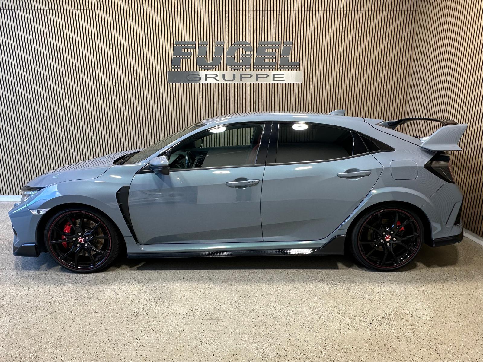 Honda Civic Type R 320 ch • 2.0 VTEC Turbo • 82 300 km • Boîte manuelle 6 • ACC • GPS • Caméra