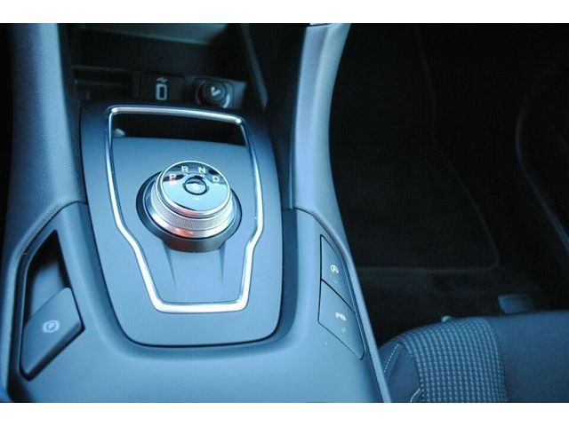 Fahrzeugabbildung Ford Mondeo 2.0 Titanium+AUTOMATIK+KEYFREE+LED+KAMERA