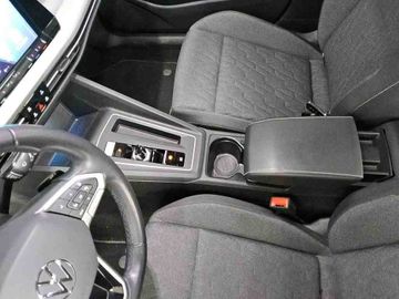 Volkswagen Golf - 8