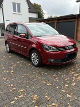 Volkswagen Touran 1.6 TDI Highline BlueMotion Technolog... - Volkswagen Touran: TDI Bluemotion