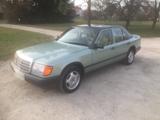 Mercedes-Benz Mercedes 300 E W124 Scheckheft 2. Hand sel... - gebrauchte Mercedes-Benz E 300 aus dem Jahr 1989