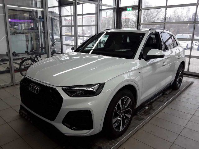 AUDI Q5 35 TDI S line LED Pano