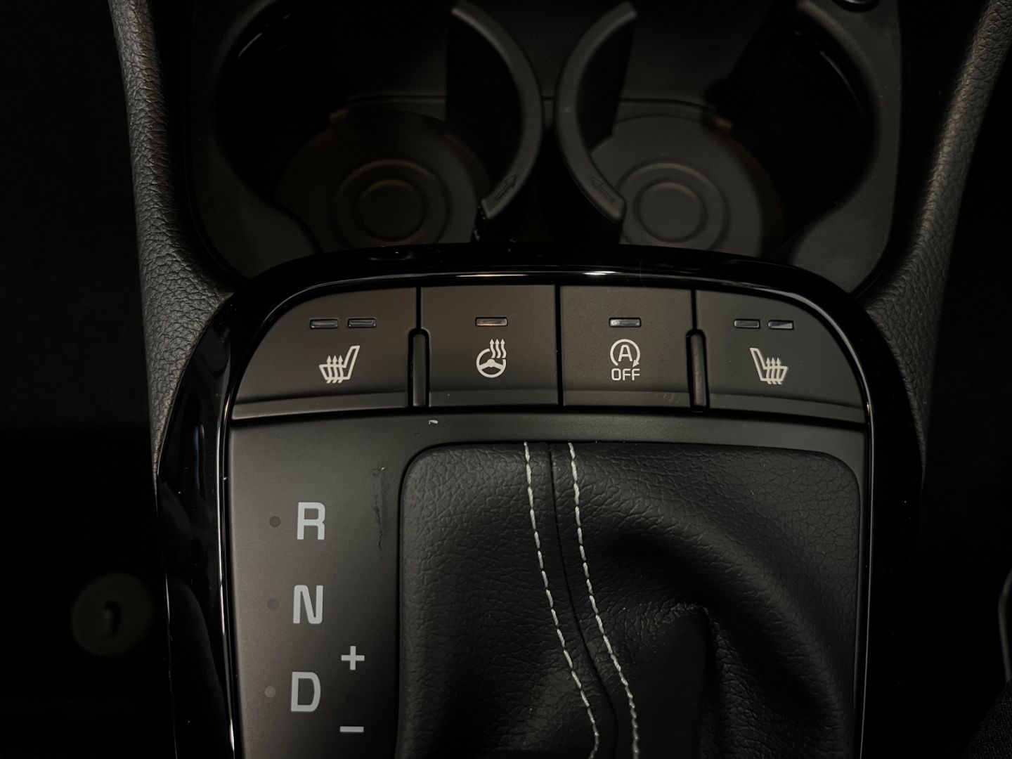 Fahrzeugabbildung Kia Picanto Vision 1.0 EU6d Kamera Navi DAB KlimaAut