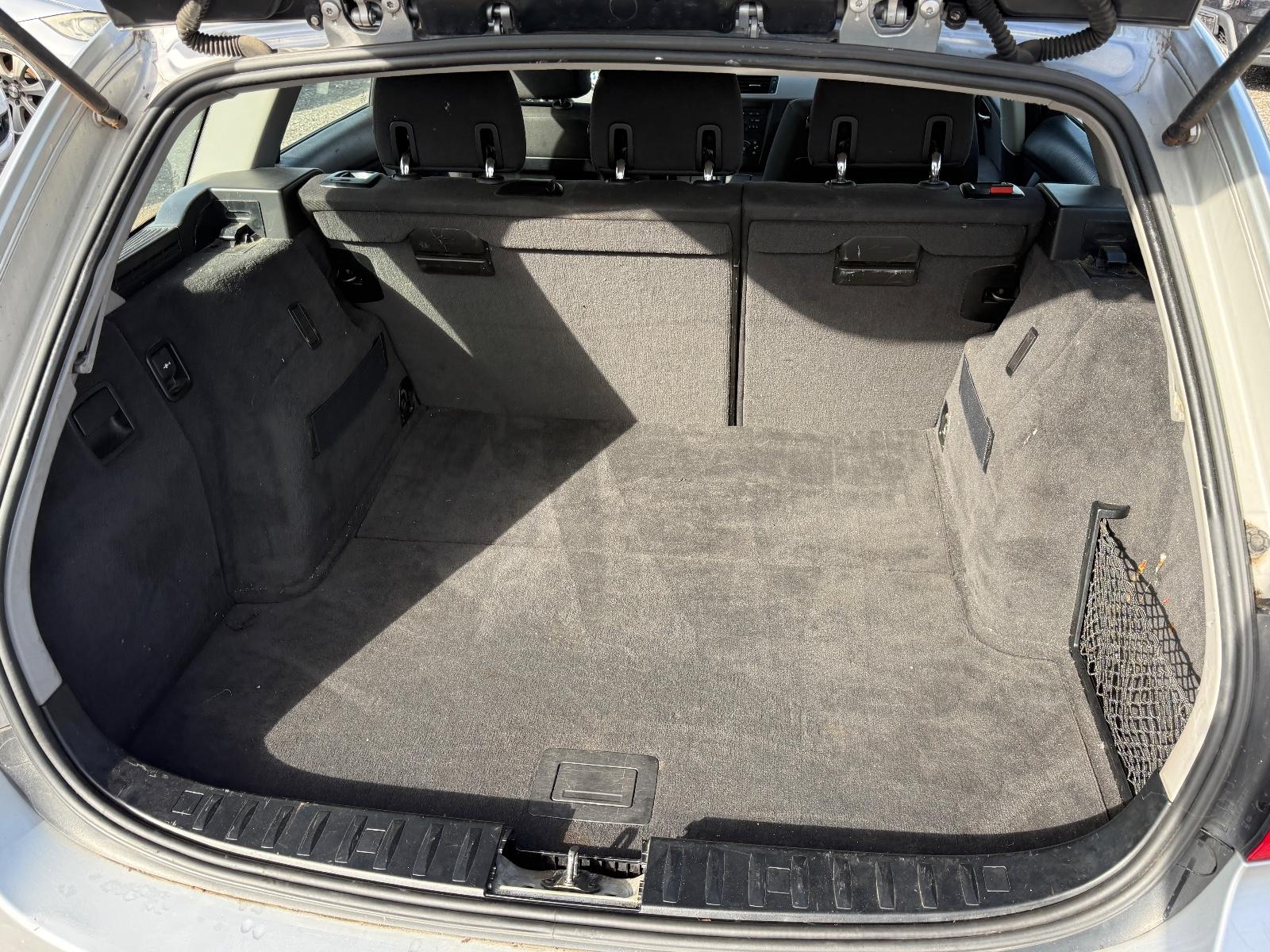 BMW 320 2005 — photo 5