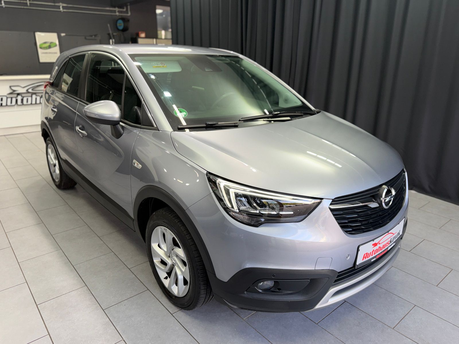 Fahrzeugabbildung Opel Crossland (X)1.2 DI Turbo Innovation|AUTOMATIK