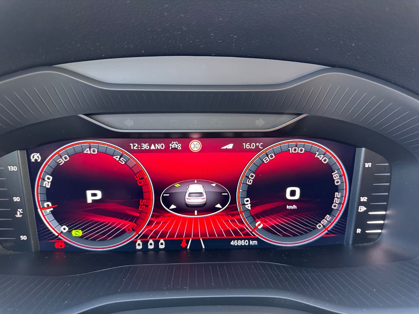 Fahrzeugabbildung SKODA Kodiaq Sportline 2.0 TDI 4x4 Matrix/AHK/ACC/Navi