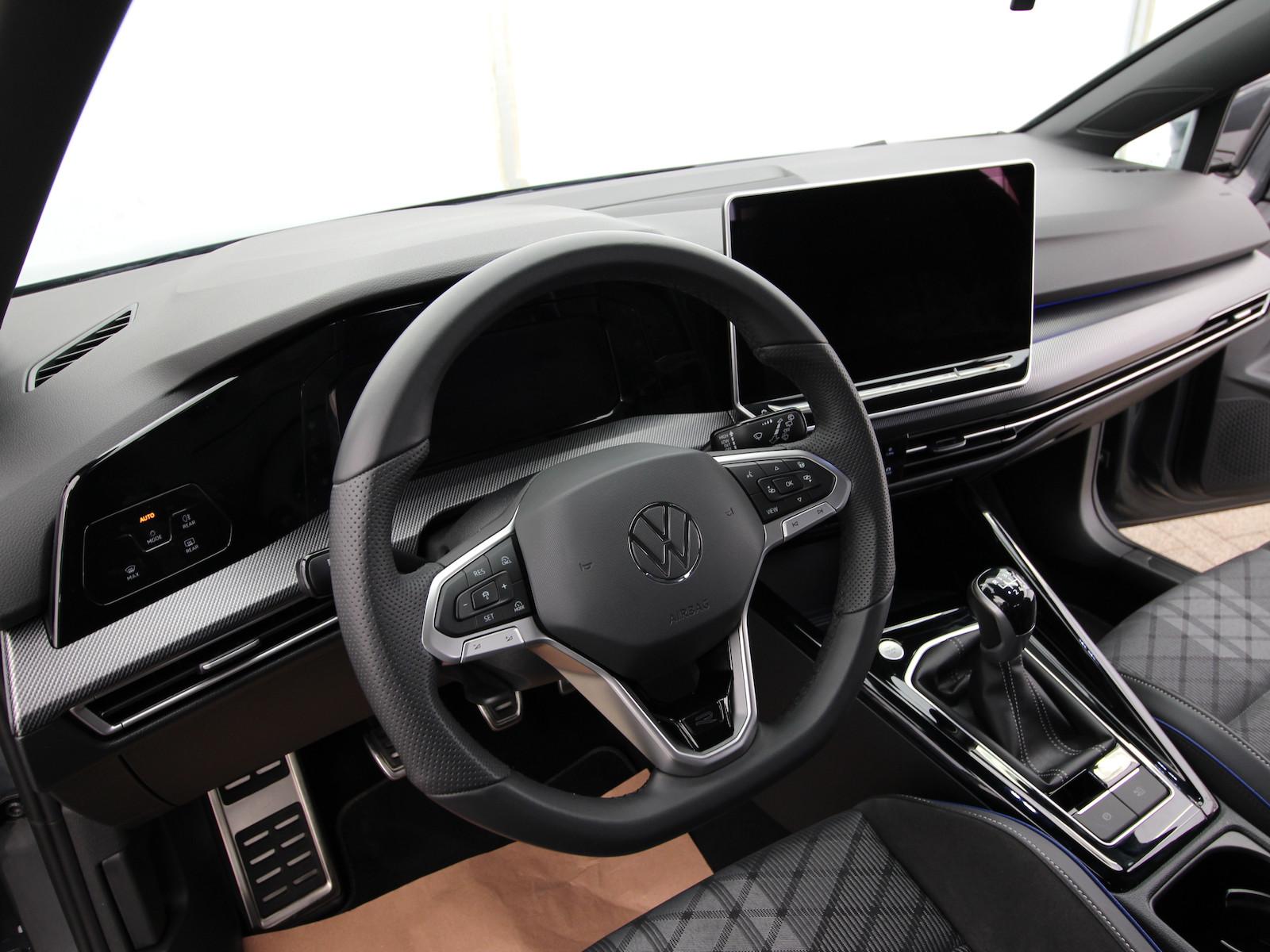 Volkswagen Golf VIII Variant 1.5 TSI R-Line LED+KAMERA+ACC, миниатюра 9