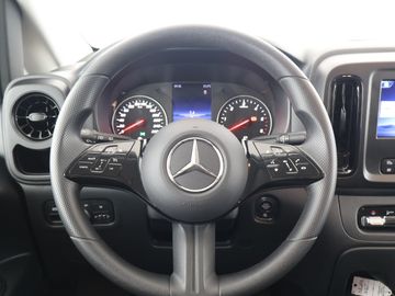 Mercedes Vito - 12