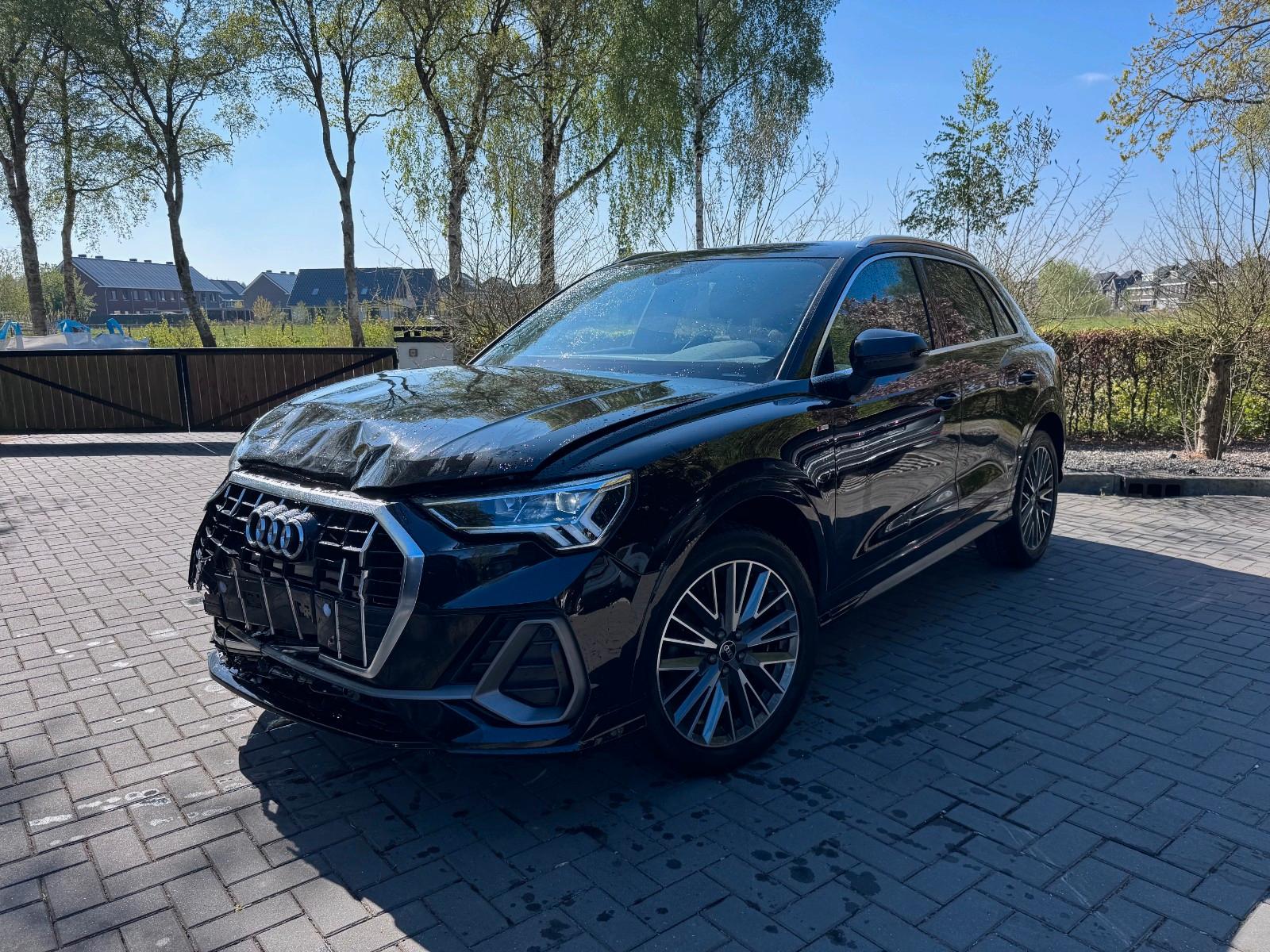 Audi Q3 35 TFSI DSG 2024 Camera AHK ACC Ambiance VOL