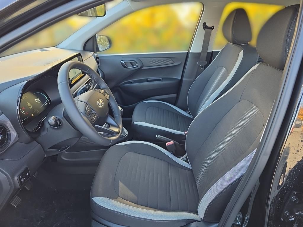 Erstes Annaberger Autohaus -  Hyundai i10 Trend, 8fach bereift, Navi, Klima, Rückfahrk - Bild 7