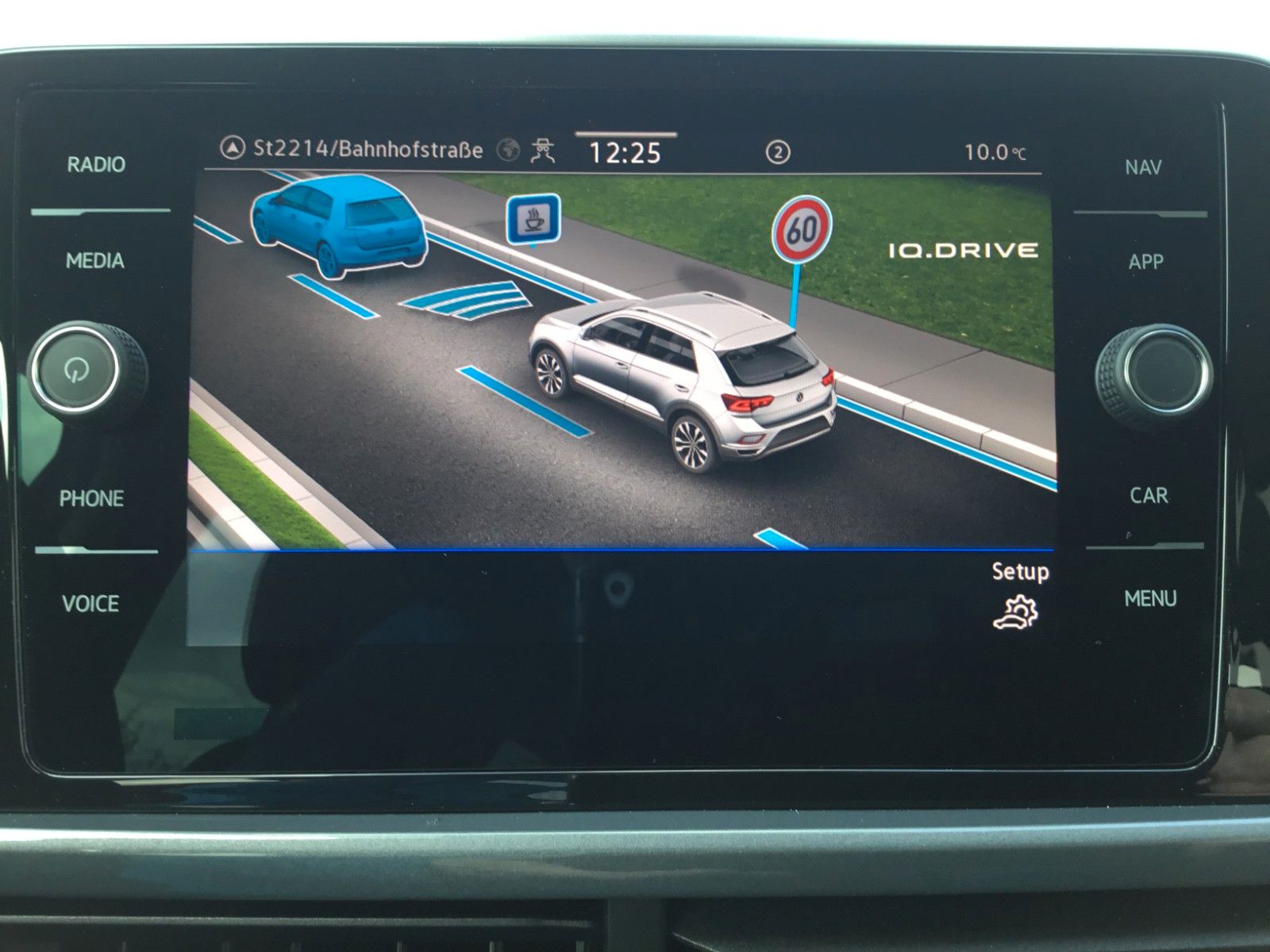 Fahrzeugabbildung Volkswagen T-Roc 1.5 TSI DSG Style+ACC+MatrixLED+Kessy+Navi