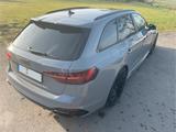 Audi RS4 2.9 TFSI Avant - 1. Hand/Voll/Pano/RS Sport - Audi RS4: Sport