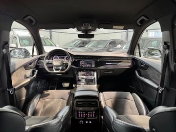 Audi Q7 - 11