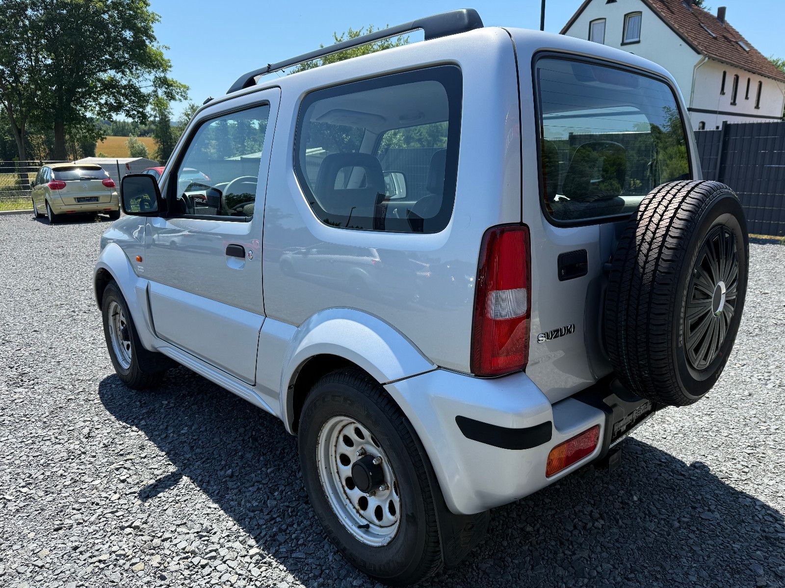 SUZUKI Jimny AUTOMATIK/KLIMA/AHK – Foto 6