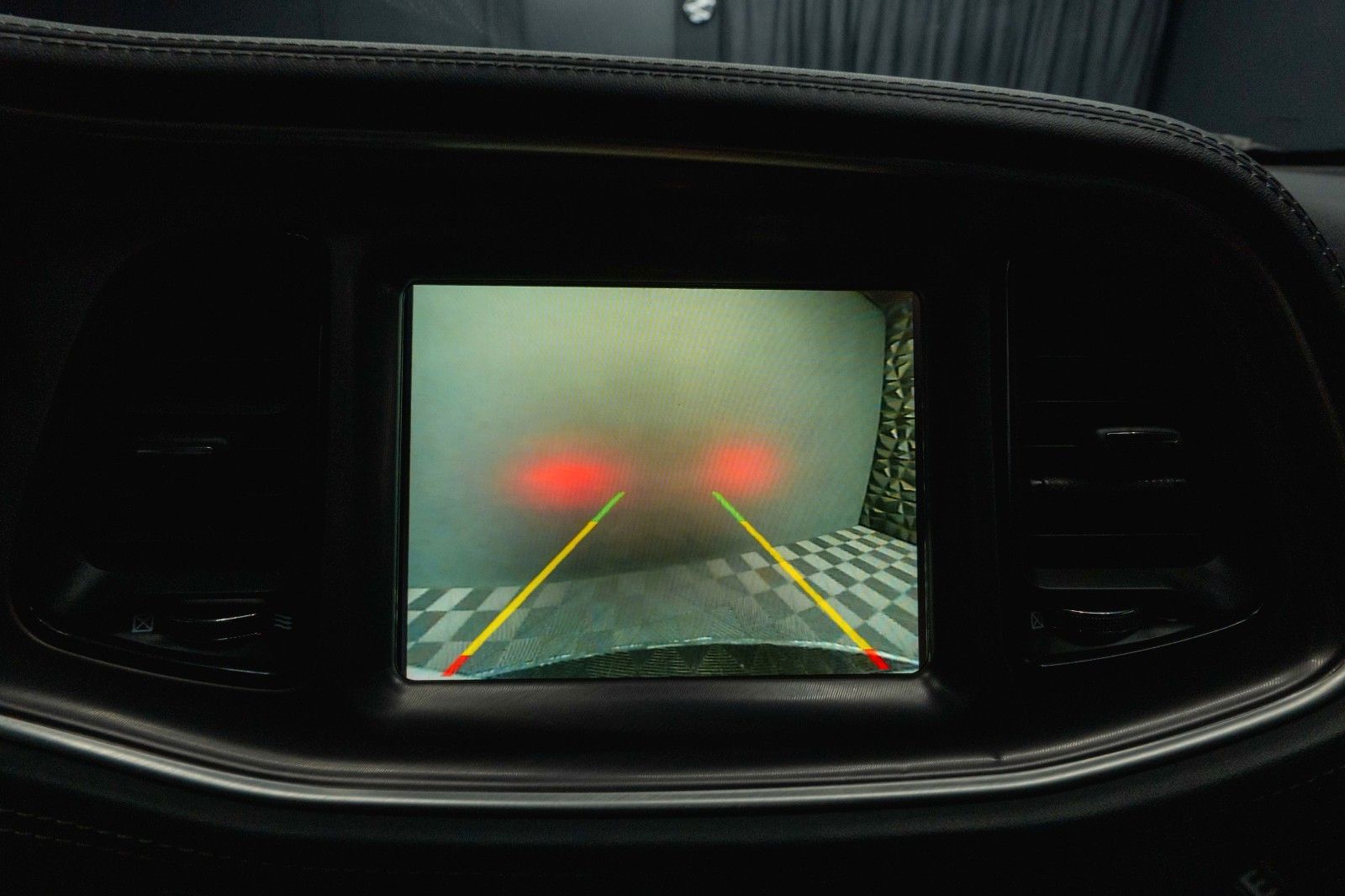 Fahrzeugabbildung Dodge Challenger 3.6 V6 4x4 GT SRT Styling *LED*19%*