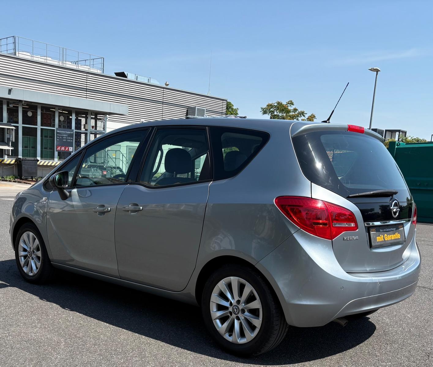 Opel Meriva B Active Sport /KLIMA/PDC/SHZ/NEUTÜV