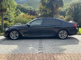 BMW 760 LI XDRIVE 609 PS 5 SITZER LANG  - BMW 760 mit Benzin-Antrieb