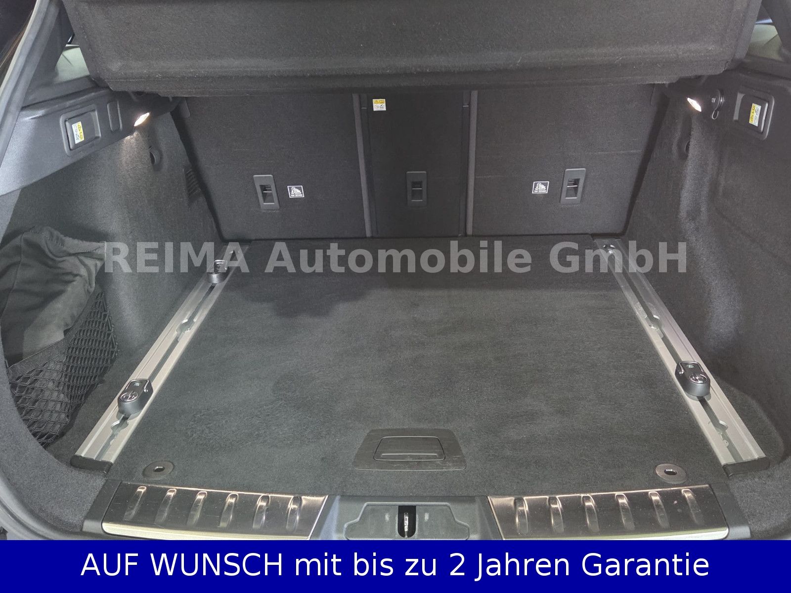 Fahrzeugabbildung Jaguar F-PACE R-Sport AWD, Pano, Meridian,