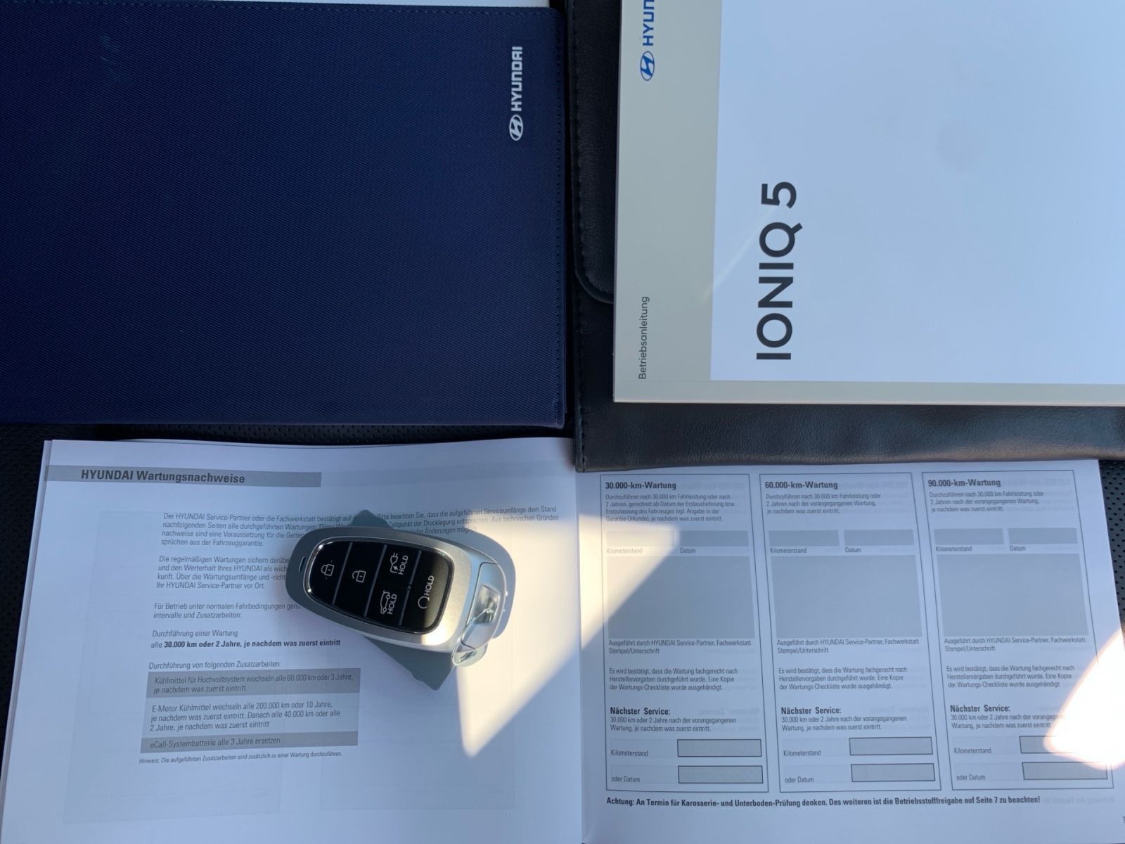 Fahrzeugabbildung Hyundai IONIQ 5 Techniq 77,4 kWh Assi el.HK Sitz Paket