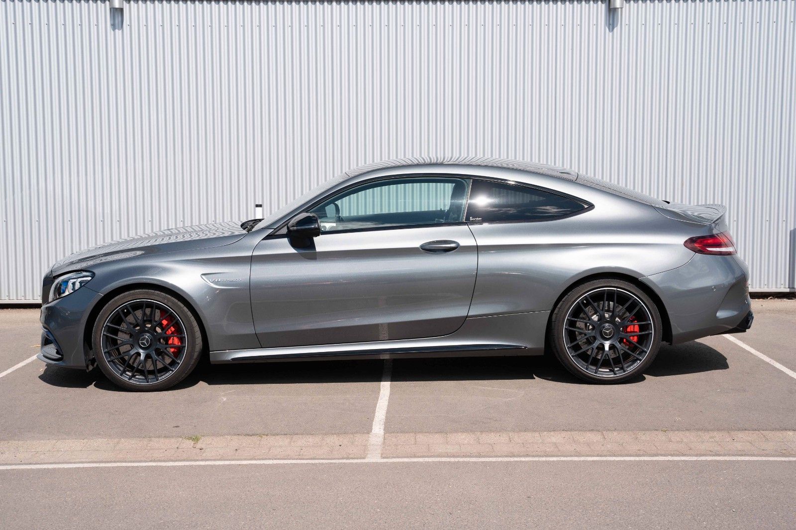 Fahrzeugabbildung Mercedes-Benz C 63 S AMG COUPE HUD 360° PERF. AGA CARBON PAKET