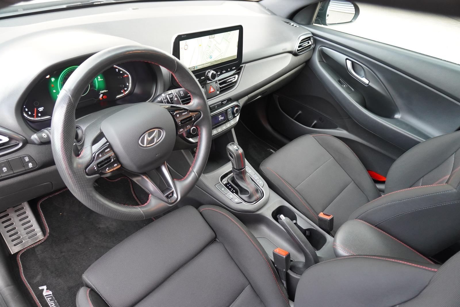 Hyundai i30 Kombi 1.5 T-GDI N-Line DCT Navi LED PDC DAB