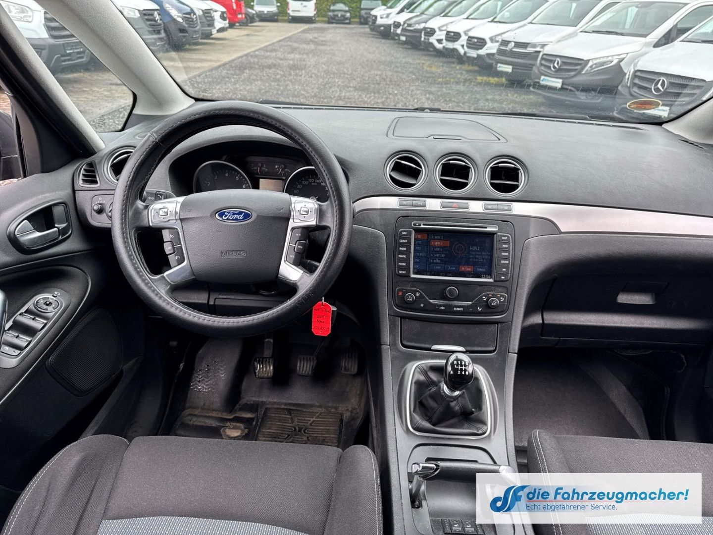 Fahrzeugabbildung Ford S-Max Business Edition Navi Mehrzonenklima *EXPO