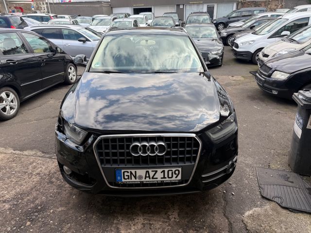 Audi Q3 2.0 TFSI quattro Navi*Leder*SHZ*PDC*Allrad